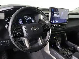 Toyota Tundra 2023 4x4 Limited 4p CrewMax Cab Pickup SB
