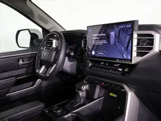 Toyota Tundra 2023 4x4 Limited 4p CrewMax Cab Pickup SB