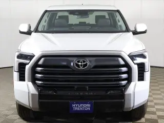 Toyota Tundra 2023 4x4 Limited 4p CrewMax Cab Pickup SB