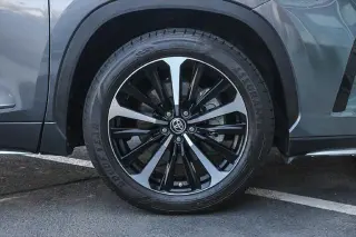 Toyota Highlander 2021 AWD XSE 4 puertas SUV