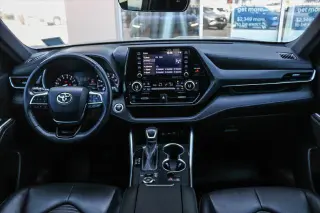 Toyota Highlander 2021 AWD XSE 4 puertas SUV