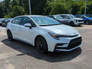 Toyota Corolla 2026 SE 4p Sedano