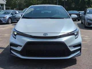Toyota Corolla 2026 SE 4p Sedano
