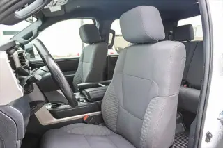 Toyota Tundra 2025 4x4 SR5 4dr CrewMax Cab Pickup SB