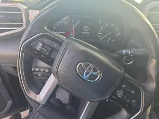 Toyota Tundra 2023 4x4 Limited 4dr CrewMax Cab Pickup SB