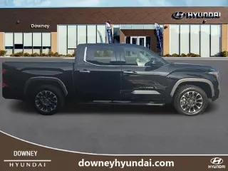 Toyota Tundra 2023 4x4 Limited 4dr CrewMax Cab Pickup SB