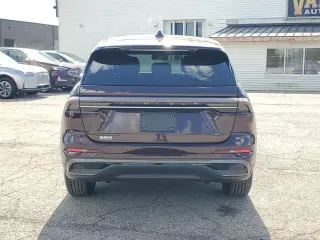 Lincoln Nautilus Híbrido 2024 AWD Premiere 4dr SUV