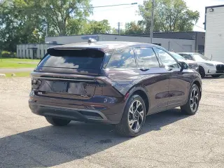 Lincoln Nautilus Híbrido 2024 AWD Premiere 4dr SUV