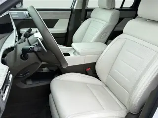 Hyundai SANTA FE 2025 tracción en las cuatro ruedas (AWD) versión Calligraphy SUV de 4 puertas