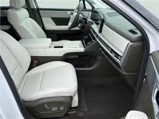 Hyundai SANTA FE 2025 tracción en las cuatro ruedas (AWD) versión Calligraphy SUV de 4 puertas
