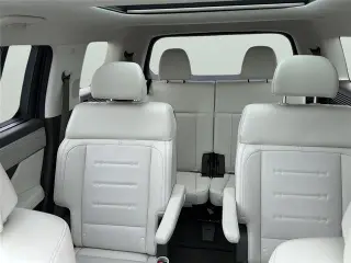 Hyundai SANTA FE 2025 tracción en las cuatro ruedas (AWD) versión Calligraphy SUV de 4 puertas
