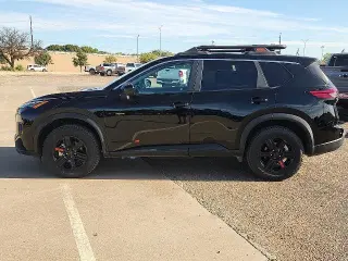 Nissan Rogue 2026 AWD Dark Armor 4dr Crossover