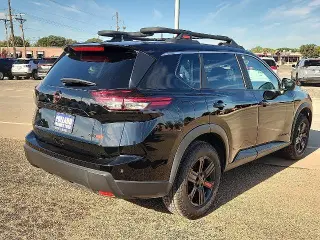 Nissan Rogue 2026 AWD Dark Armor 4dr Crossover