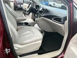 Chrysler Pacifica 2021 Touring L 4dr Mini-Van