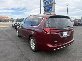 Chrysler Pacifica 2021 Touring L 4dr Mini-Van