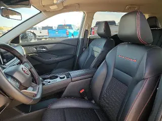 Nissan Rogue 2026 AWD SV 4p Crossover