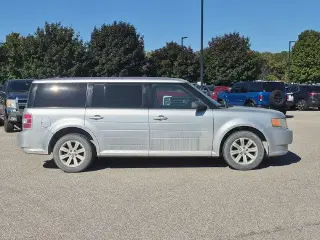 Ford Flex 2010 SE 4p Crossover