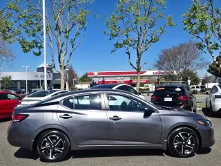 Nissan Sentra 2024 SV 4p Sedan