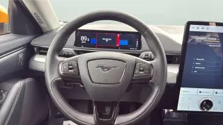 Ford Mustang Mach-E 2022 Select 4dr SUV