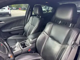 Dodge Charger 2022 SXT 4dr Sedan