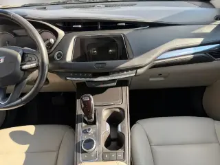 Cadillac XT4 2023 Luxury 4dr Crossover