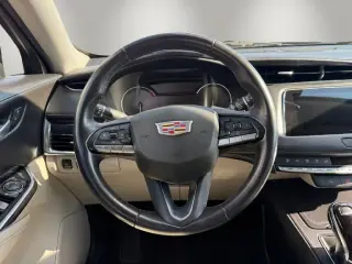 Cadillac XT4 2023 Luxury 4dr Crossover