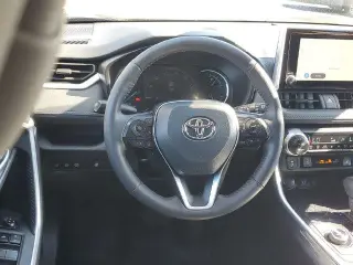 Toyota RAV4 Hybrid 2025 AWD XLE 4dr SUV