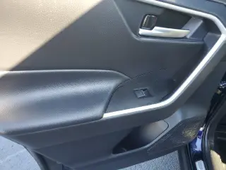 Toyota RAV4 Hybrid 2025 AWD XLE 4dr SUV