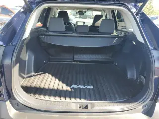 Toyota RAV4 Hybrid 2025 AWD XLE 4dr SUV