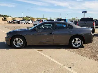 Dodge Charger 2022 SXT 4p Sedano