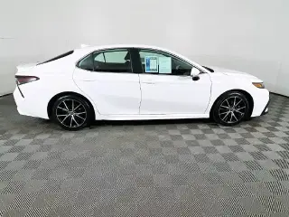 Toyota Camry 2024 SE 4dr Sedan