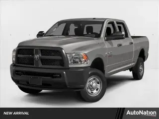 Camión Ram 2500 2017 4x2 Tradesman 4p Camión de Cabina Completa 8 ft. LB