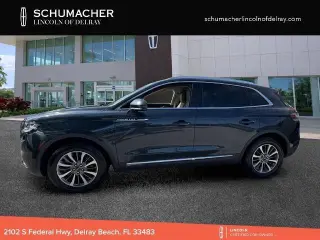 Lincoln Nautilus 2022 Estándar 4p SUV