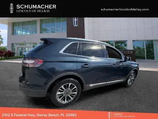 Lincoln Nautilus 2022 Estándar 4p SUV