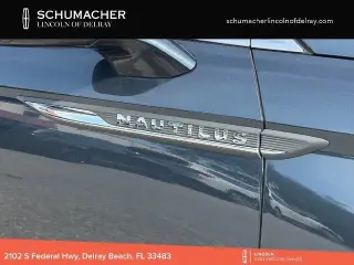 Lincoln Nautilus 2022 Estándar 4p SUV