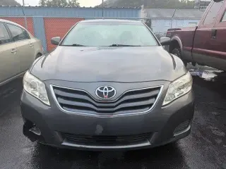 Toyota Camry 2011 LE 4p Sed 6M
