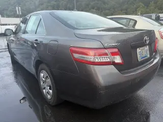 Toyota Camry 2011 LE 4p Sed 6M