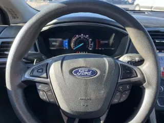 Ford Fusion 2018 SE 4dr Sedan