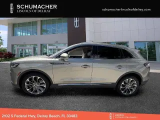 Lincoln Nautilus 2023 AWD Reserve 4dr SUV