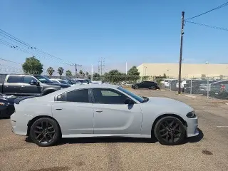 Dodge Charger 2021 GT 4p Sedano