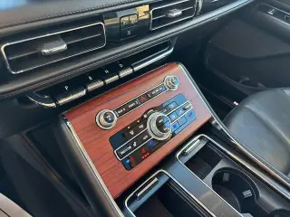 Lincoln Aviator 2023 AWD Reserve 4p SUV