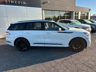 Lincoln Aviator 2023 AWD Reserve 4p SUV