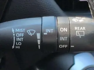 Toyota RAV4 2019 XLE Premium 4dr SUV