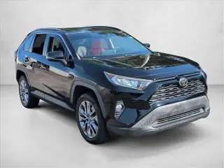Toyota RAV4 2019 XLE Premium 4dr SUV