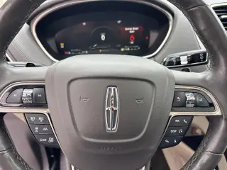 Lincoln Nautilus 2019 AWD Reserve 4p SUV