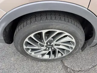 Lincoln Nautilus 2019 AWD Reserve 4p SUV