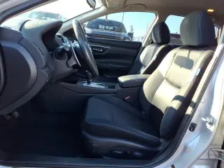Nissan Altima 2016 2.5 SR 4dr Sed n