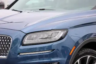 Lincoln Nautilus 2019 AWD Reserve 4dr SUV
