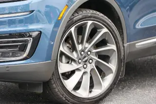 Lincoln Nautilus 2019 AWD Reserve 4dr SUV