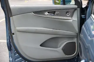 Lincoln Nautilus 2019 AWD Reserve 4dr SUV